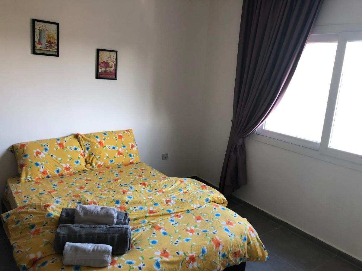 Reflex Apartment Spacious And Comfortable Nicósia Exterior foto