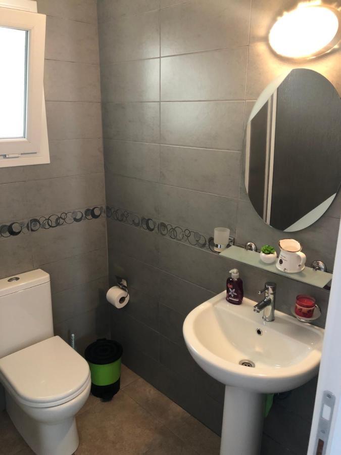 Reflex Apartment Spacious And Comfortable Nicósia Exterior foto